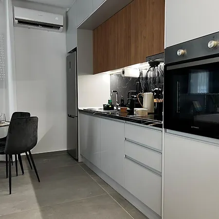 Solis Residences By Binobi! Солун