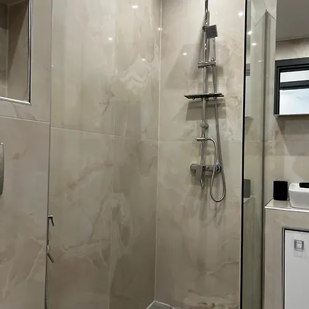 Solis Residences By Binobi! Солун